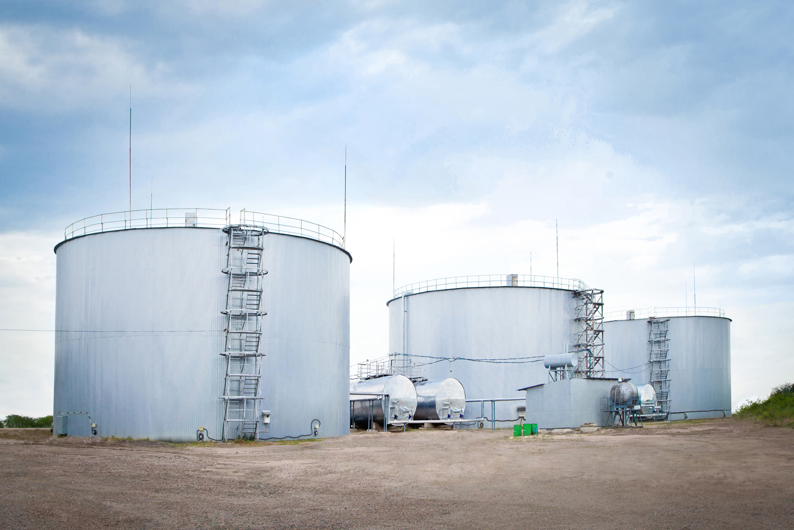 APCS Structure for the storage of petroleum products 4